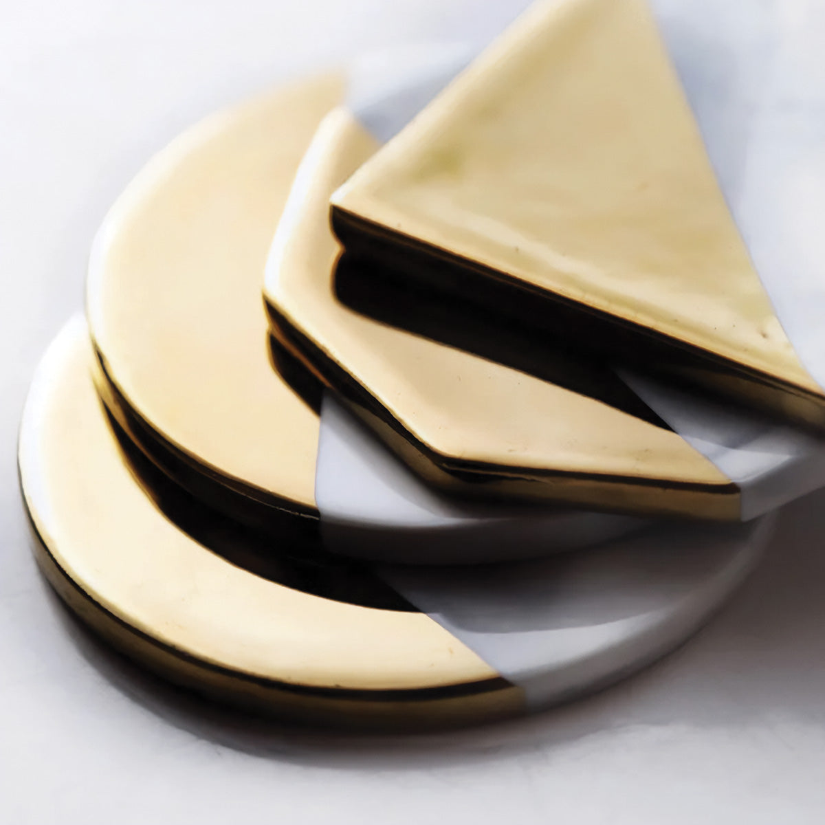 IvoraHome - Ensemble de Sous-Verres | Élégance en marbre ivoire pour votre intérieur
