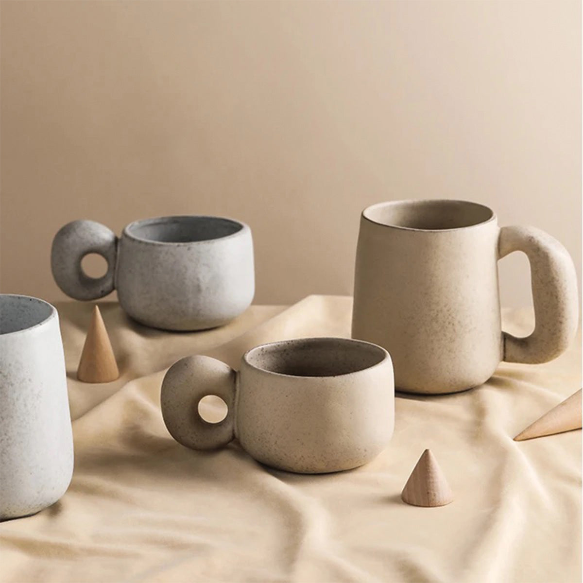 Mugs en pierre faits main Louv | Vaisselle en céramique unique