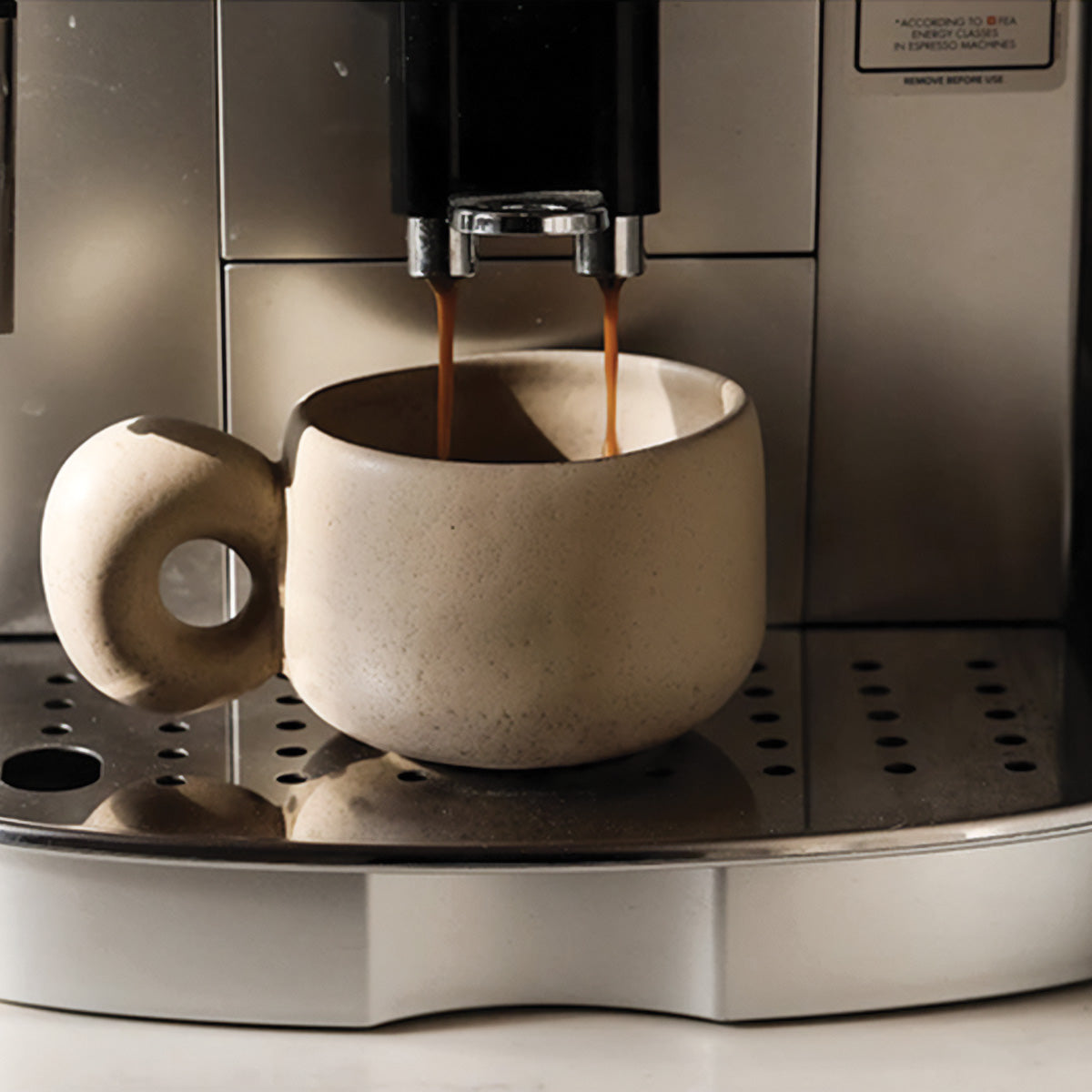 Mugs en pierre faits main Louv | Vaisselle en céramique unique