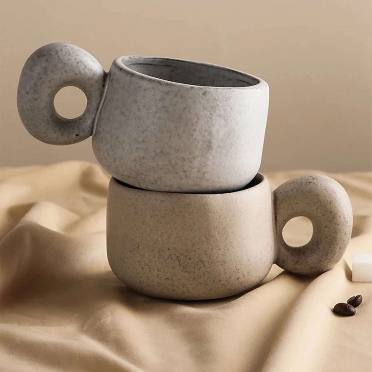 Mugs en pierre faits main Louv | Vaisselle en céramique unique