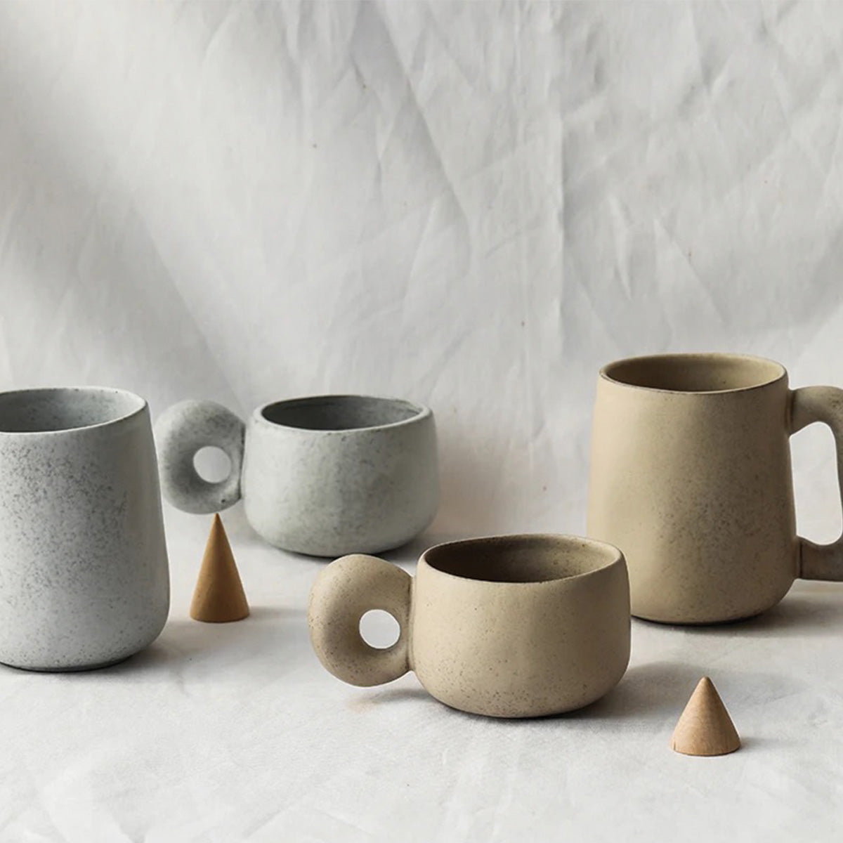 Mugs en pierre faits main Louv | Vaisselle en céramique unique