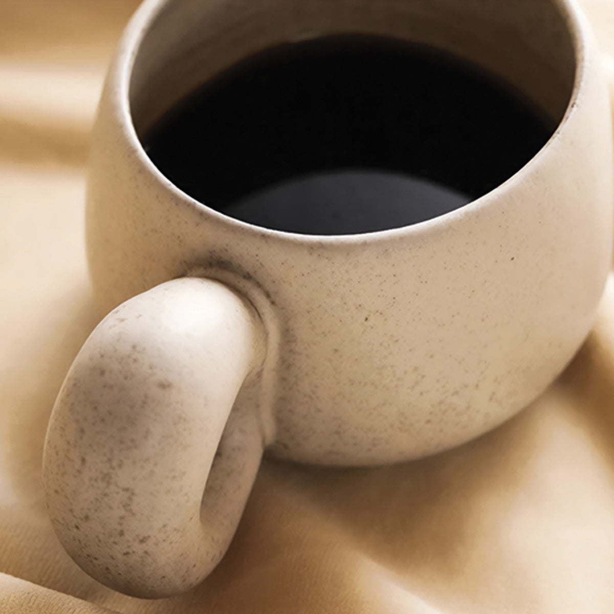 Mugs en pierre faits main Louv | Vaisselle en céramique unique