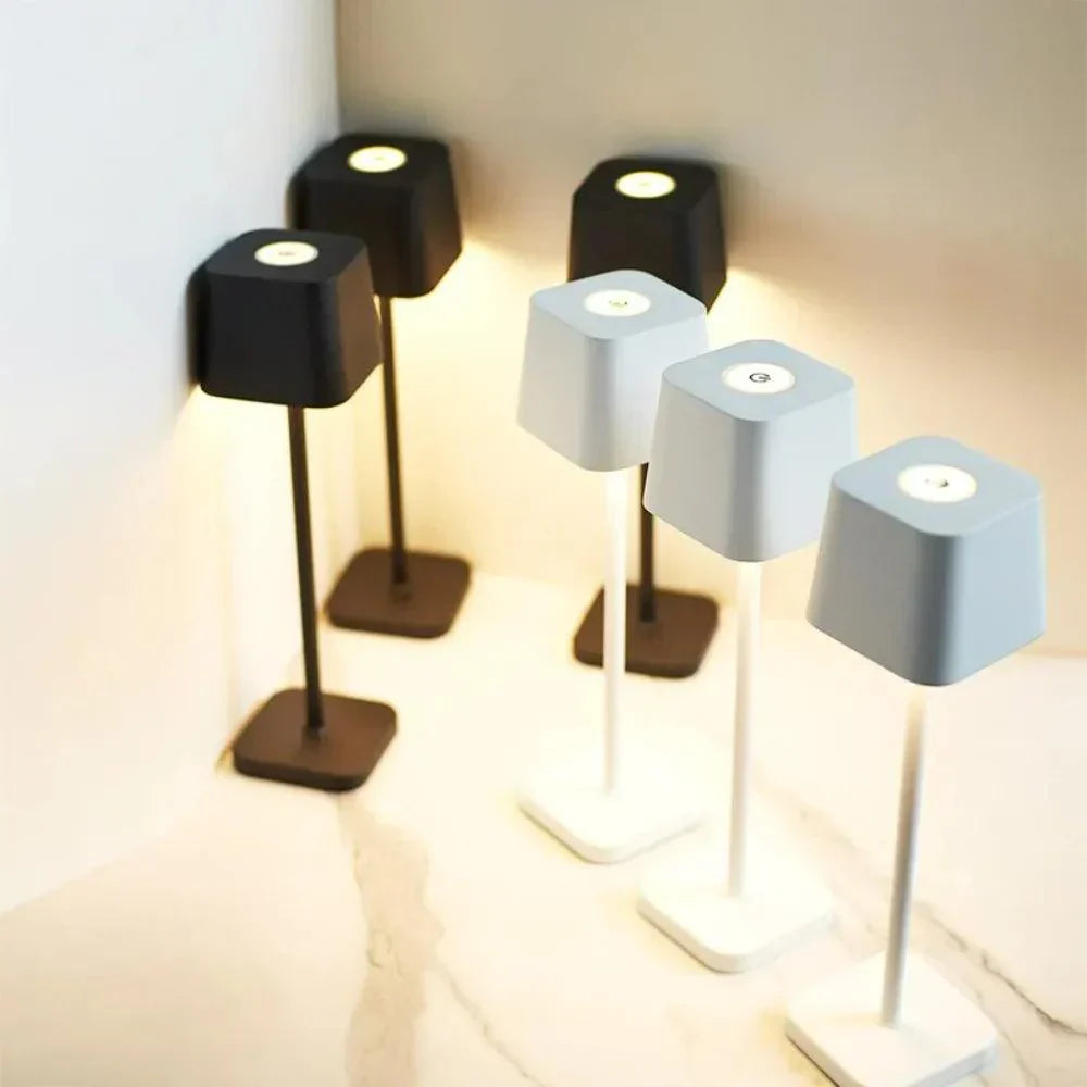 LuxLight - Lampe de Table Sans Fil | Élégance moderne et autonomie jusqu’à 20h
