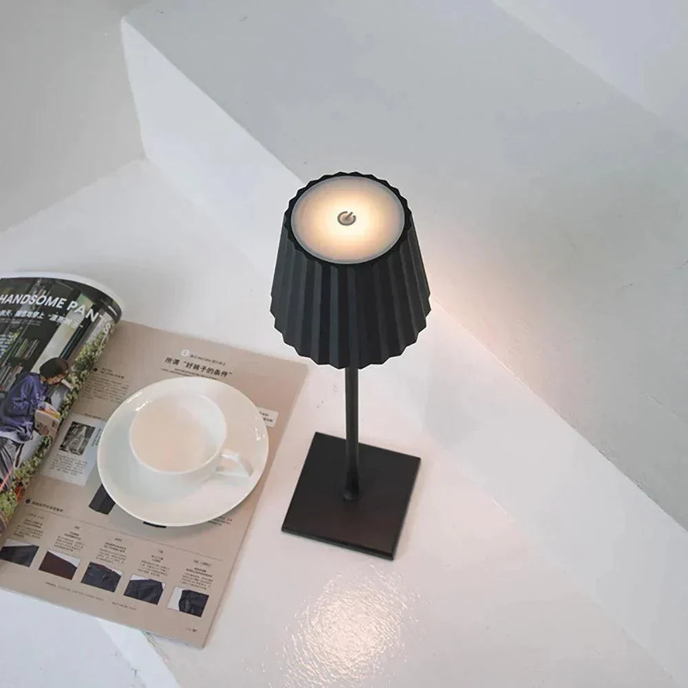 LuxiGlow - Lampe de Table LED Sans Fil | Recharge USB et intensité réglable