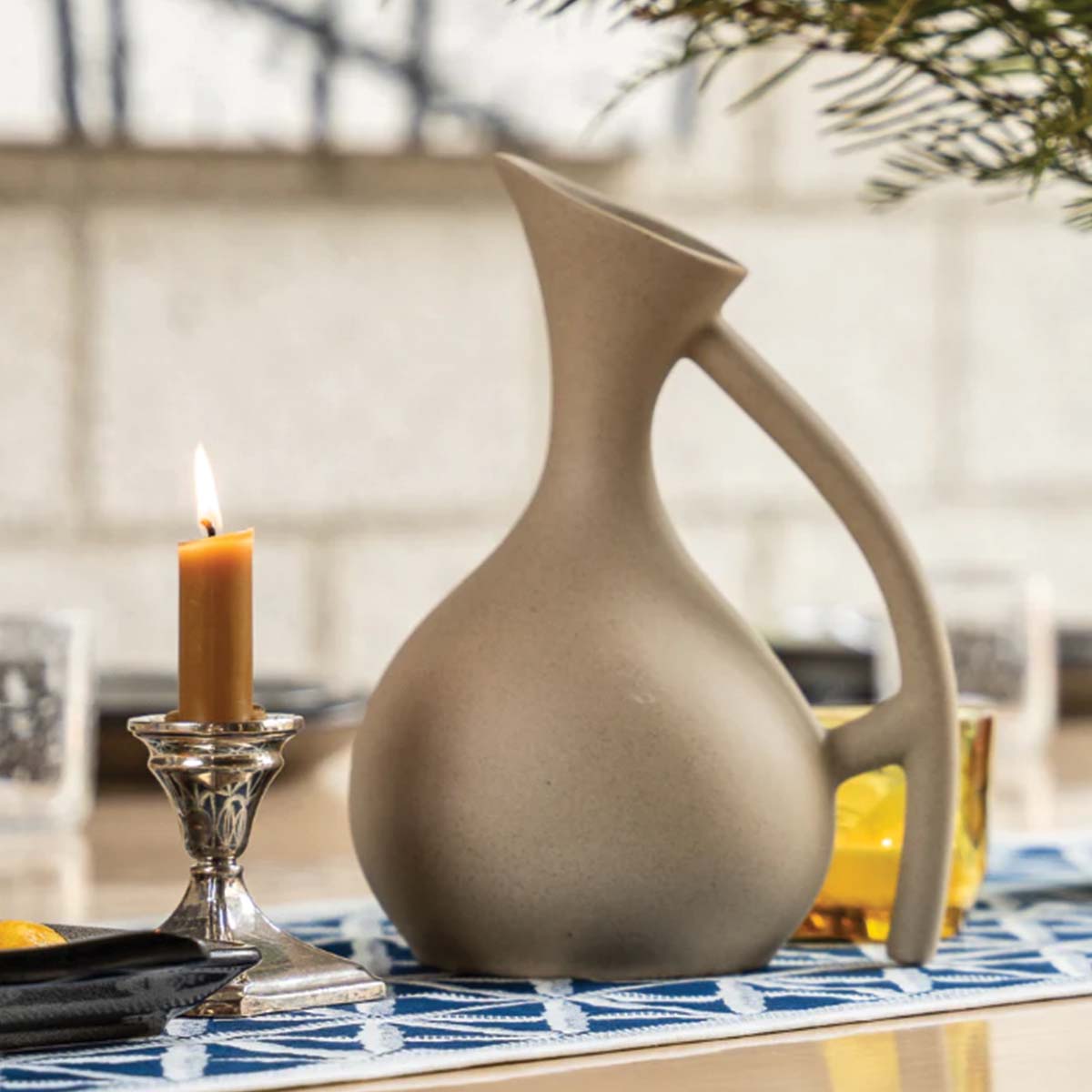 Jugs en céramique faits main | Vaisselle à boire moderne et organique