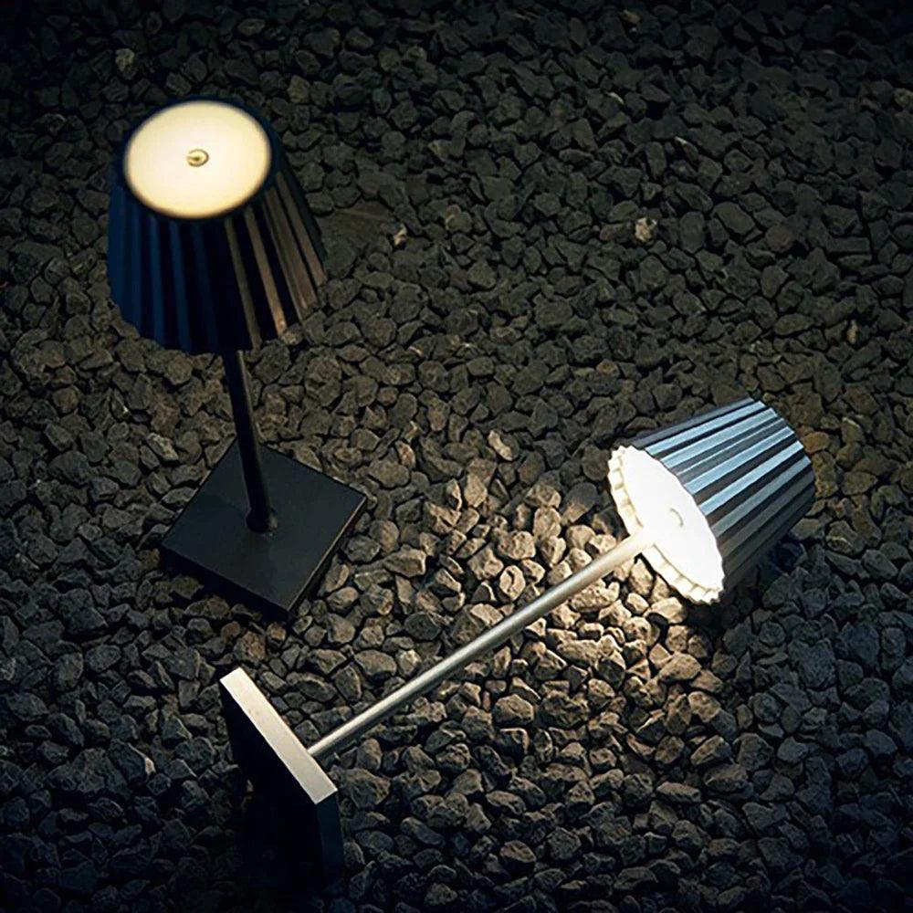 LuxiGlow - Lampe de Table LED Sans Fil | Recharge USB et intensité réglable