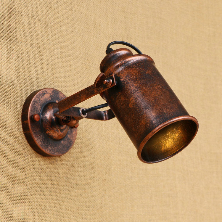 IronSwivel - Applique Murale Pivotante en Fer | Éclairage industriel orientable pour espaces modernes