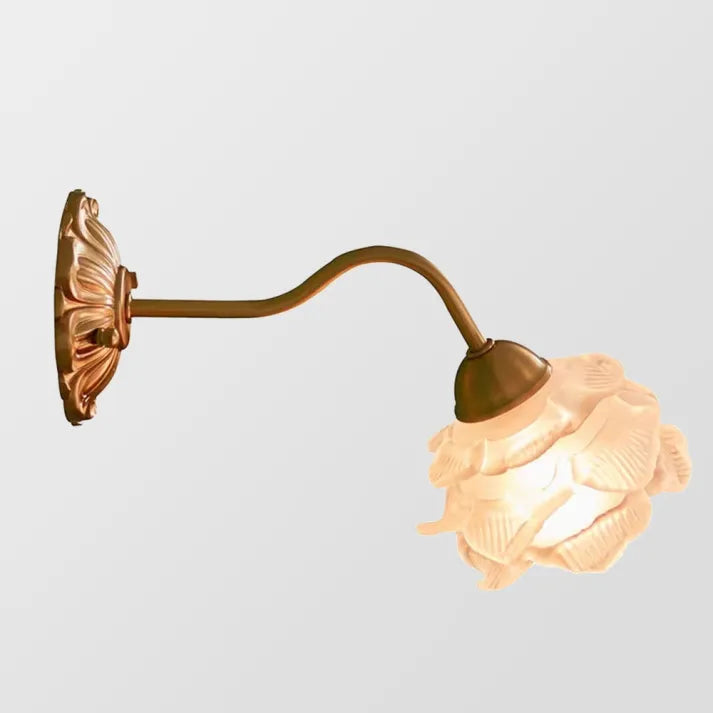 BlossomGlow | Applique Murale en Fer Patiné Cuivre Vintage