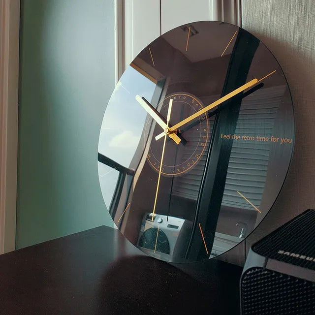 Horloge murale en verre Driven - TimelessUniverse
