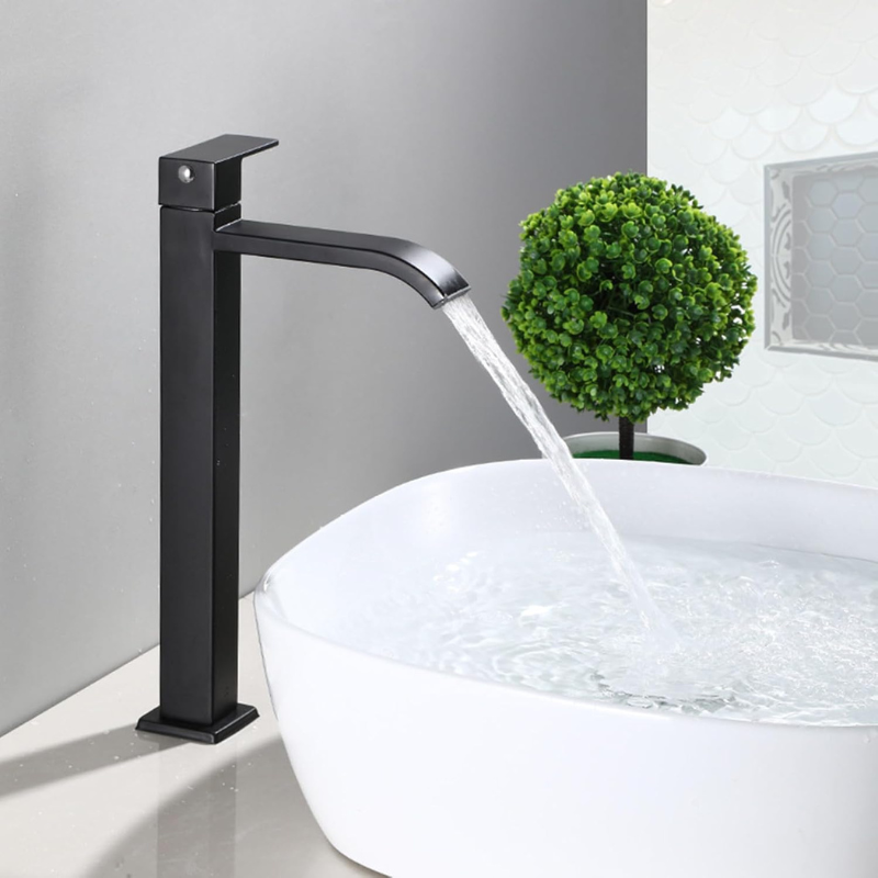 Robinet simple noir pour eau froide | Élégant et moderne pour installation sur évier