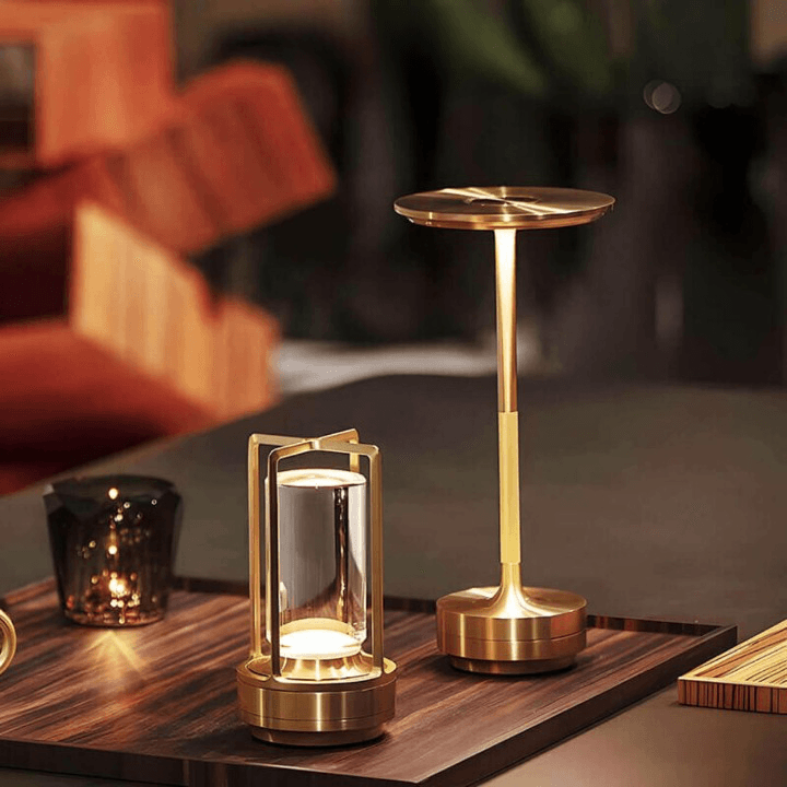 Lampe de table polyvalente étanche à contrôle tactile