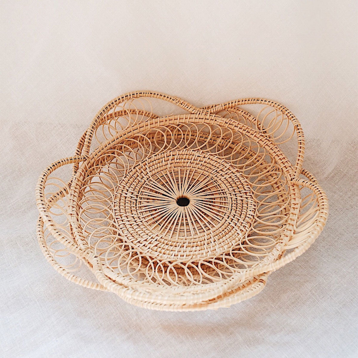 Plateaux tissés naturels artisanaux | Solutions de rangement élégantes faites main