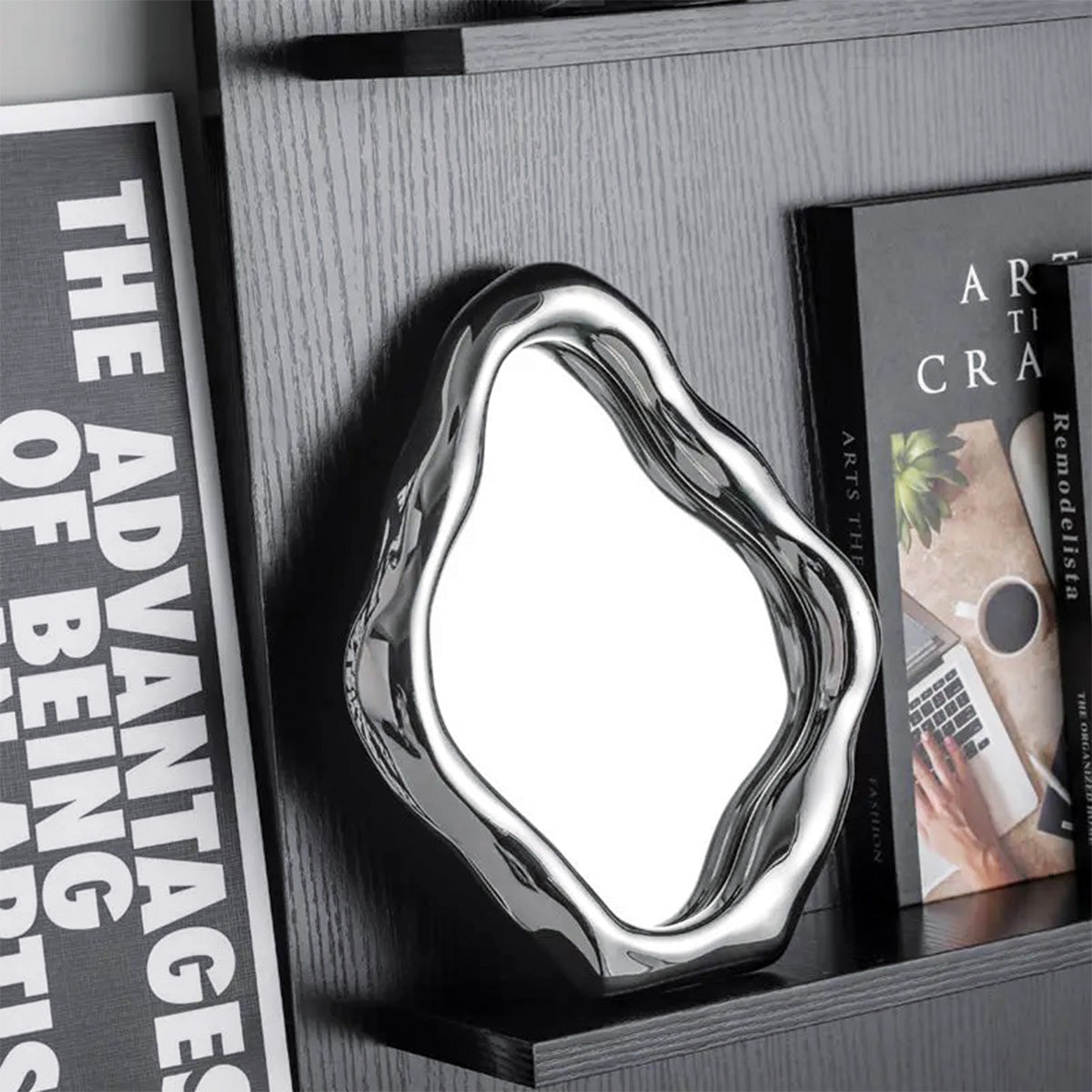 Miroir de Table Aura | Design Élégant, Parfait pour Toilette et Maquillage