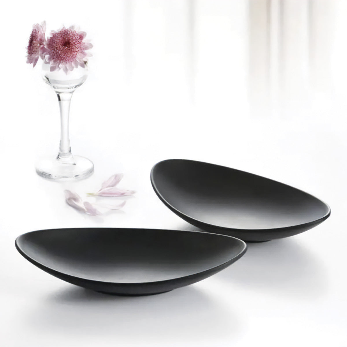 Bol Ovale Noir | Vaisselle Moderne pour un Repas Élégant