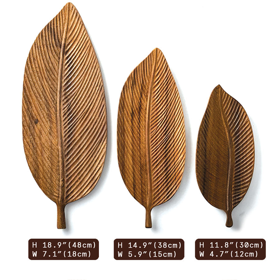 Plateau en Noyer Foncé avec Design de Feuille | Élégant Plateau de Service en Bois
