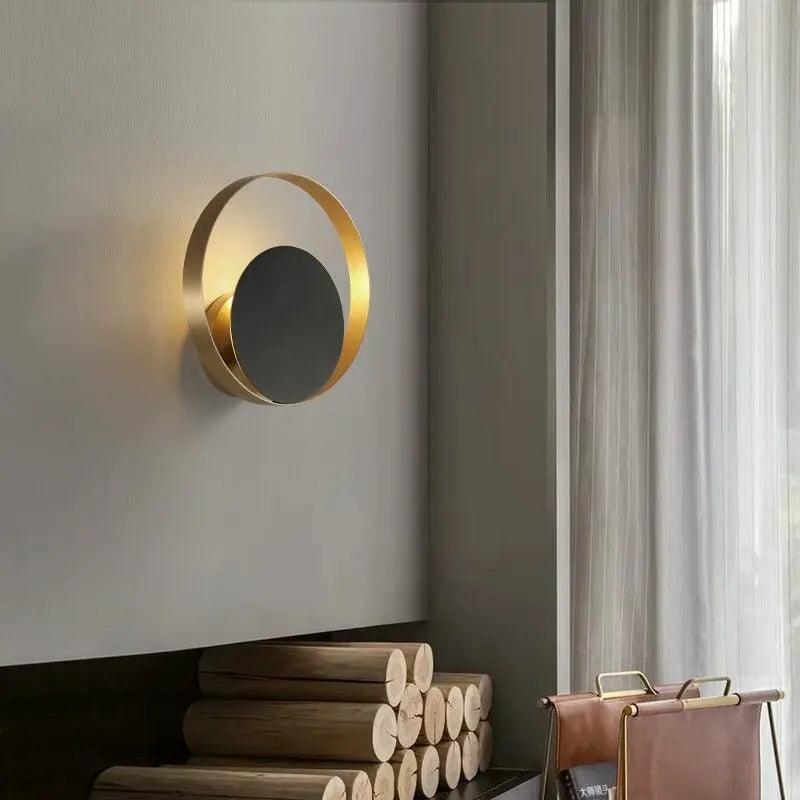 Luminaires muraux nordiques en or et noir | Design en métal câblé, LED G9, abat-jour orientable vers le haut et vers le bas