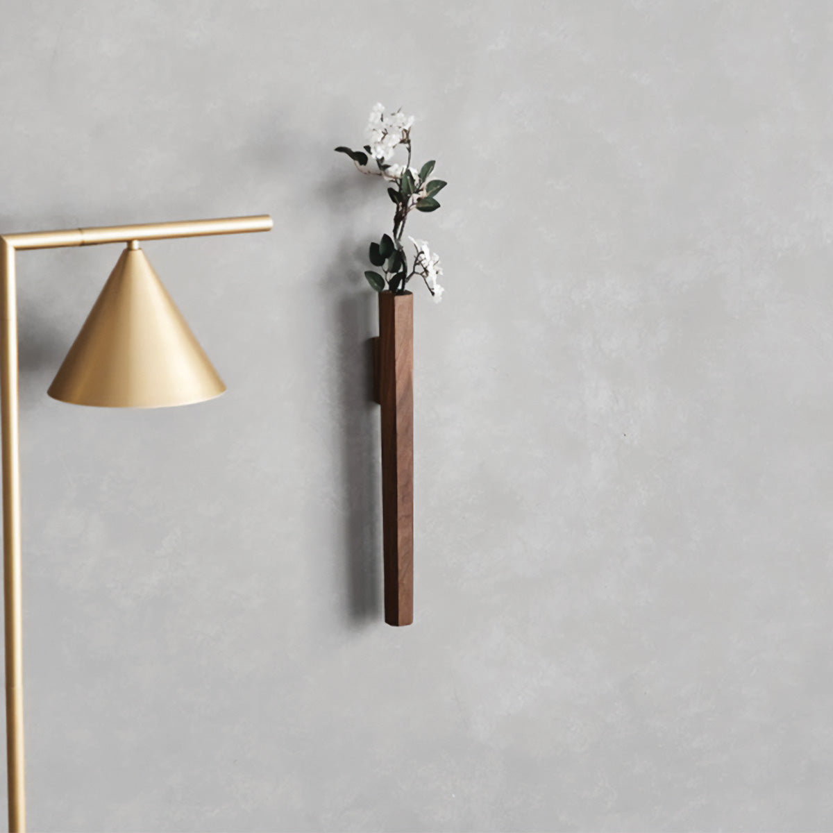 Vases muraux en forme de flûte à fleurs | Jardinières verticales élégantes