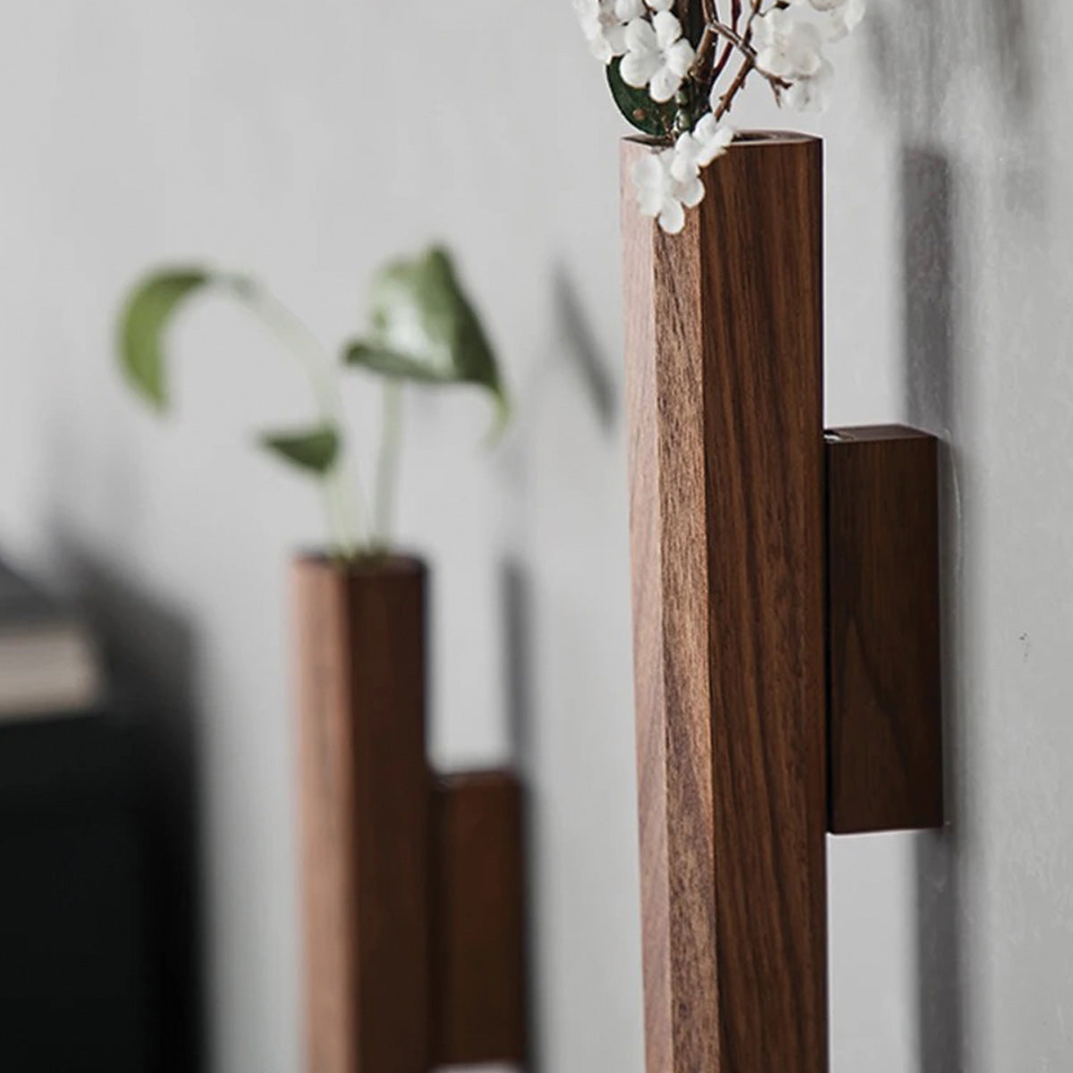 Vases muraux en forme de flûte à fleurs | Jardinières verticales élégantes