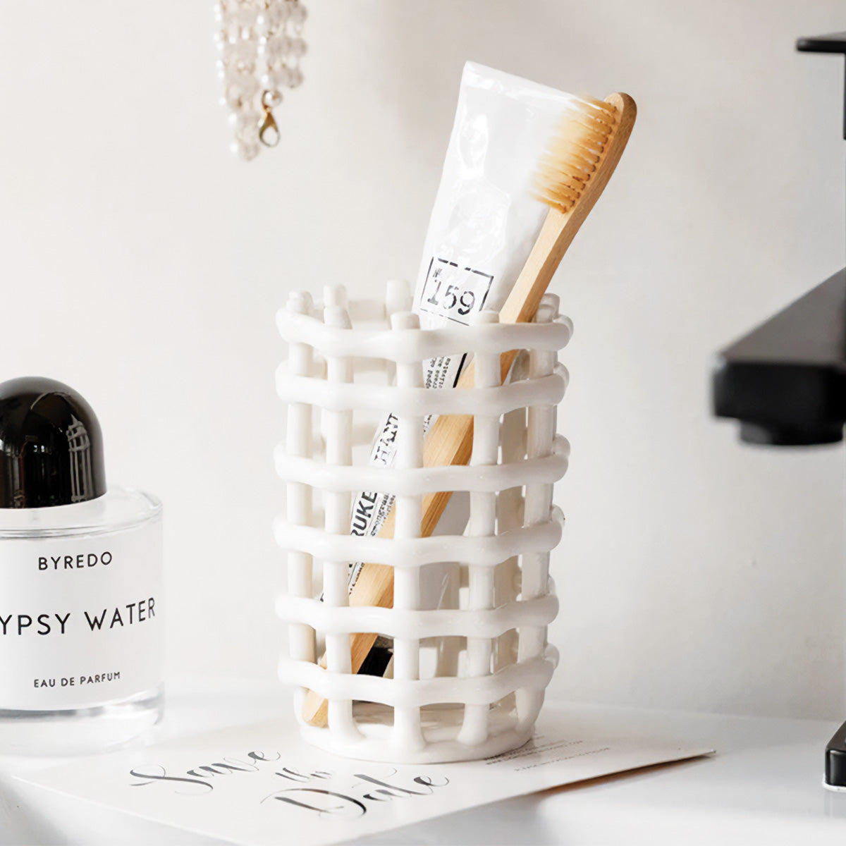 Gobelets à Brosse à Dents Forma | Accessoires de Salle de Bain Élégants