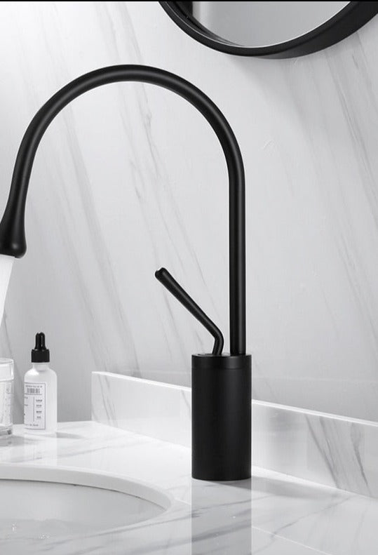 Robinet de lavabo de salle de bain style goutte | Design moderne élégant et fonctionnalité
