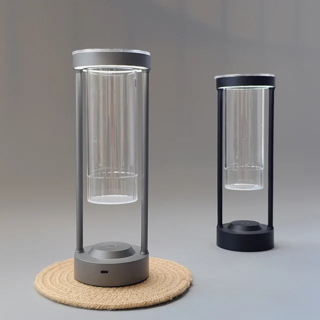 TrioGlow - Lampe de Table Élégante