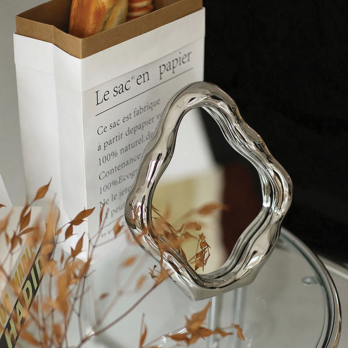 Miroir de Table Aura | Design Élégant, Parfait pour Toilette et Maquillage
