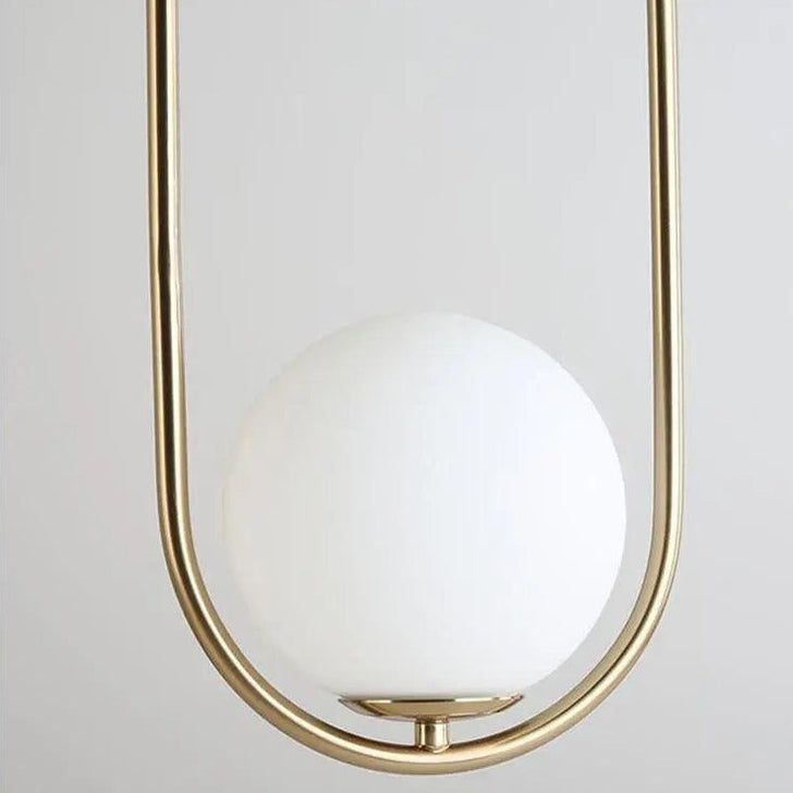 Suspension nordique | Corps doré, abat-jour en verre, hauteur réglable