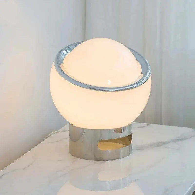 SootheLight - Lampe de table médiévale