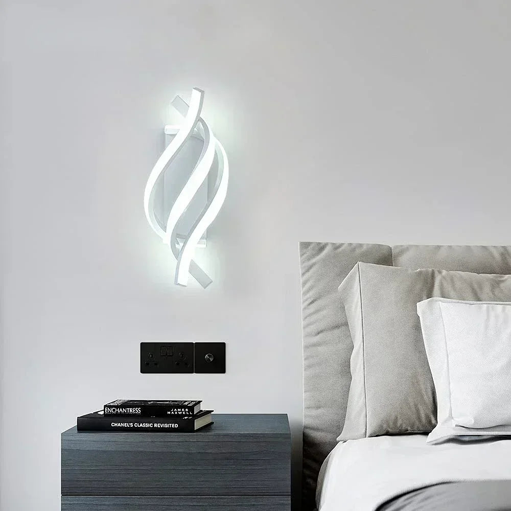 TwistBeam | Applique murale en forme de spirale