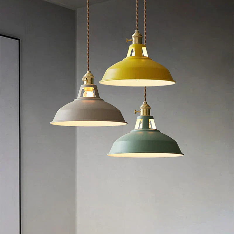 Lustre LED Industriel Nordique | Style Rétro, Éclairage Moderne
