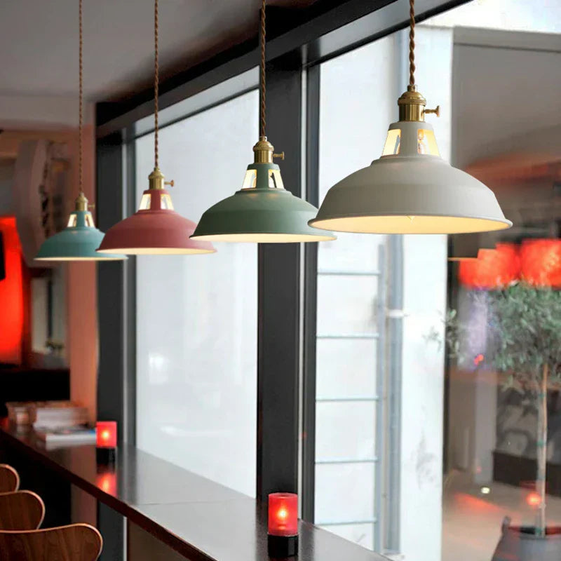 Lustre LED Industriel Nordique | Style Rétro, Éclairage Moderne