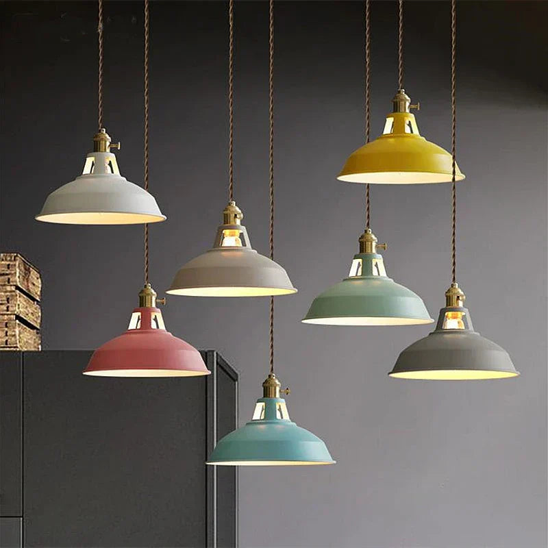 Lustre LED Industriel Nordique | Style Rétro, Éclairage Moderne