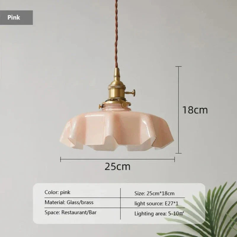 Élégance Française - Lampe à Pendentif en Laiton | Design Intemporel et Éclairage Sophistiqué