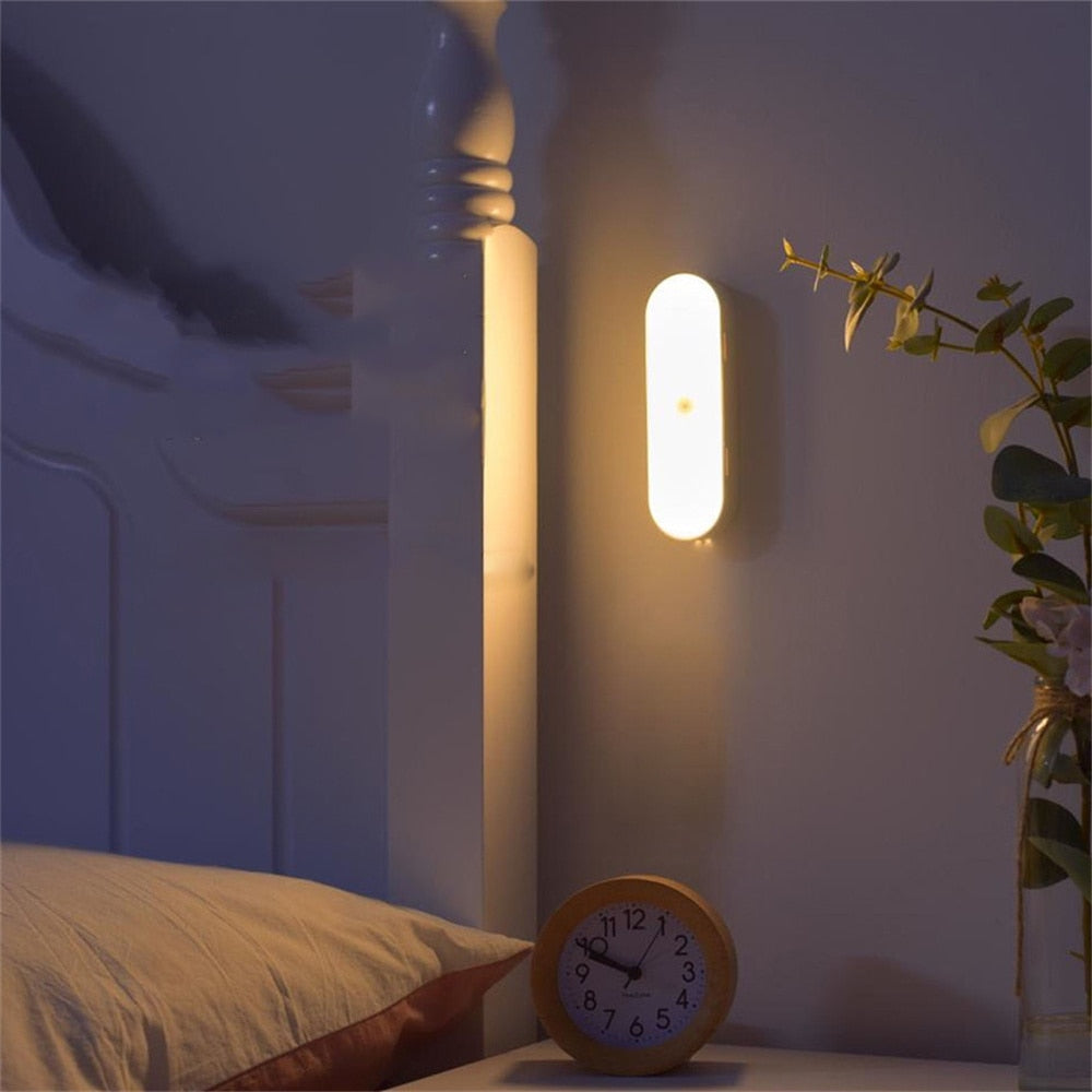 Lampe murale à détecteur de mouvement sans fil | Éclairage intelligent et fonctionnement sans effort