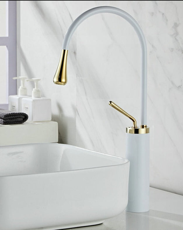 Robinet de lavabo de salle de bain style goutte | Design moderne élégant et fonctionnalité