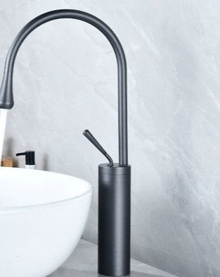 Robinet de lavabo de salle de bain style goutte | Design moderne élégant et fonctionnalité