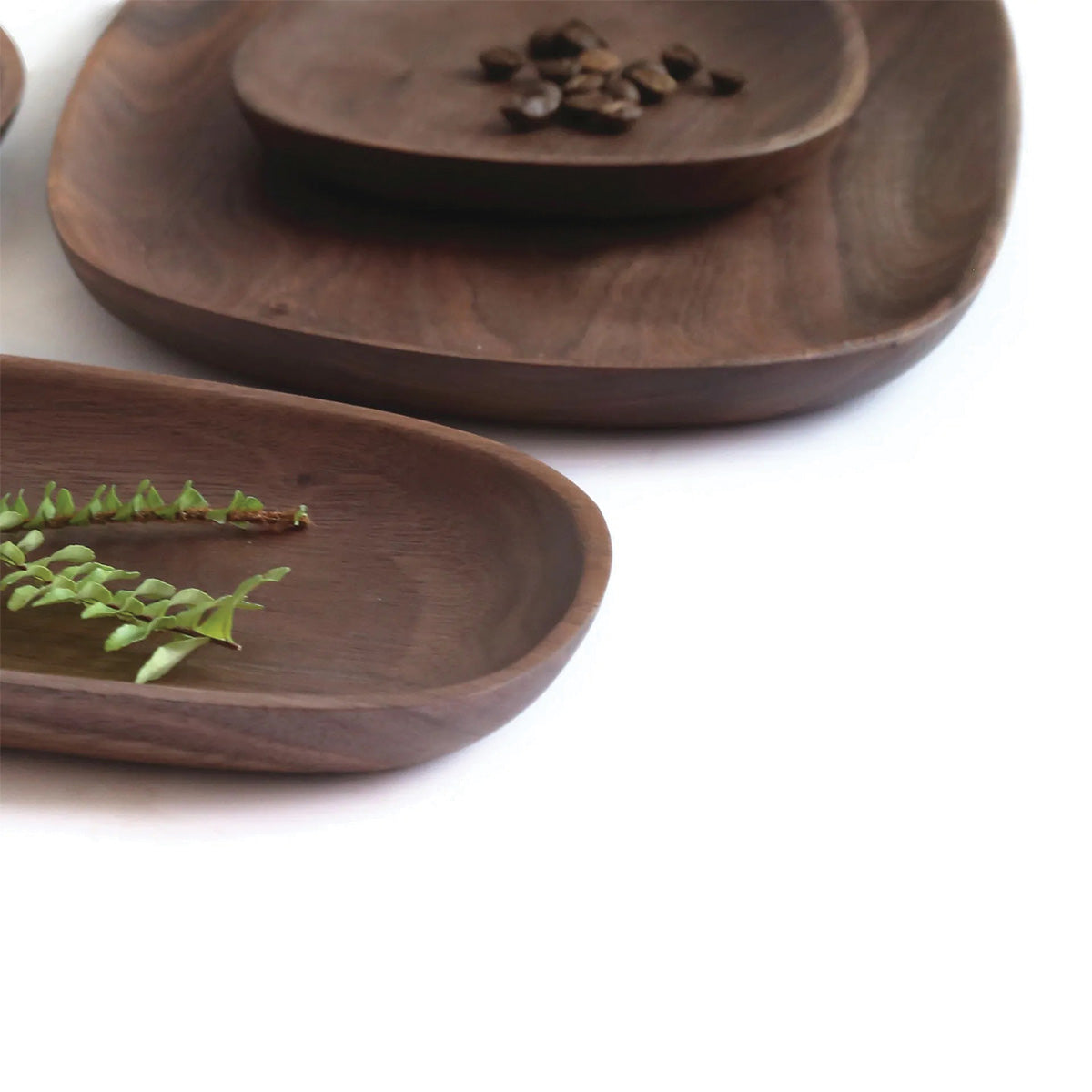 Ensemble de plateaux en noyer et acacia | Plateaux en bois élégants pour un service chic