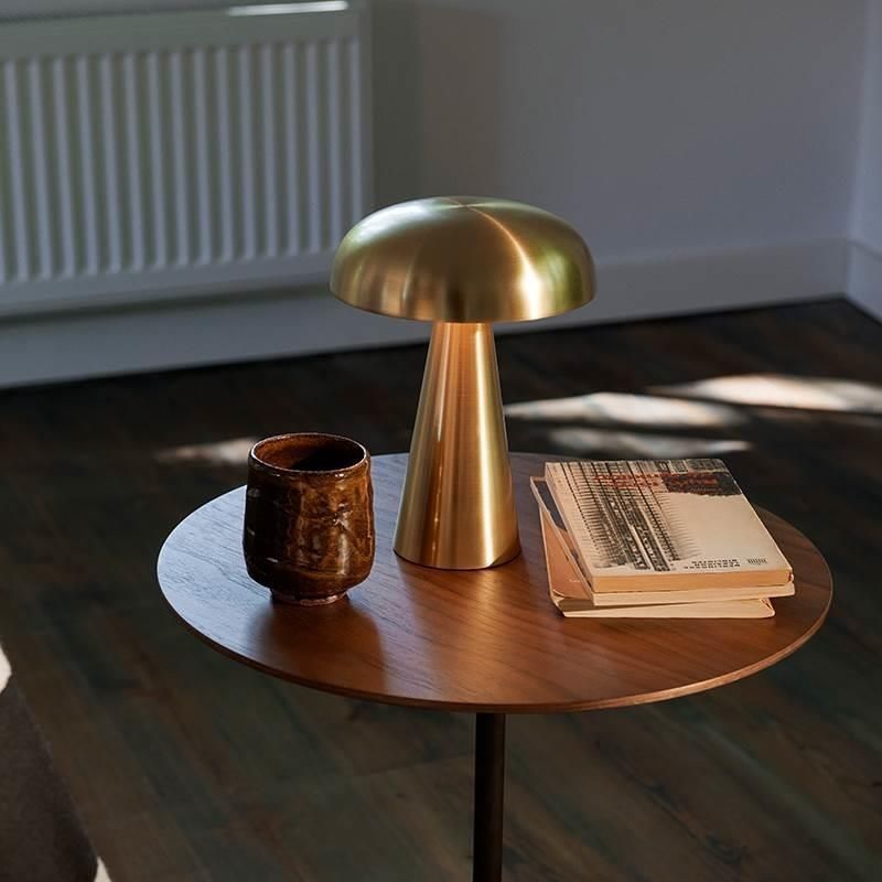Metalight - Lampadaire Élégant | Rechargeable USB-C et intensité lumineuse réglable
