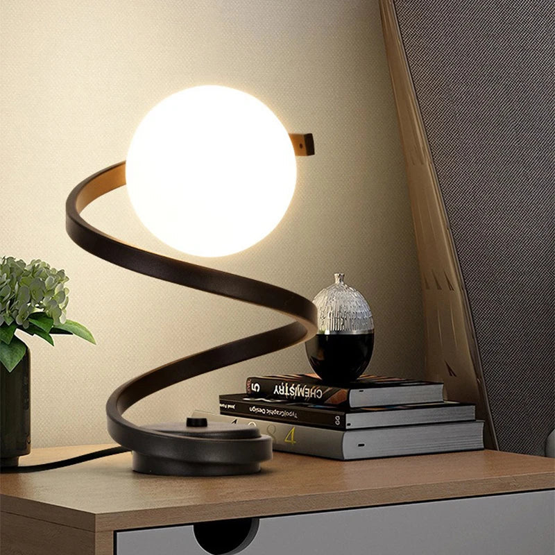 ScandiShine | Lampes de Table LED Nordiques