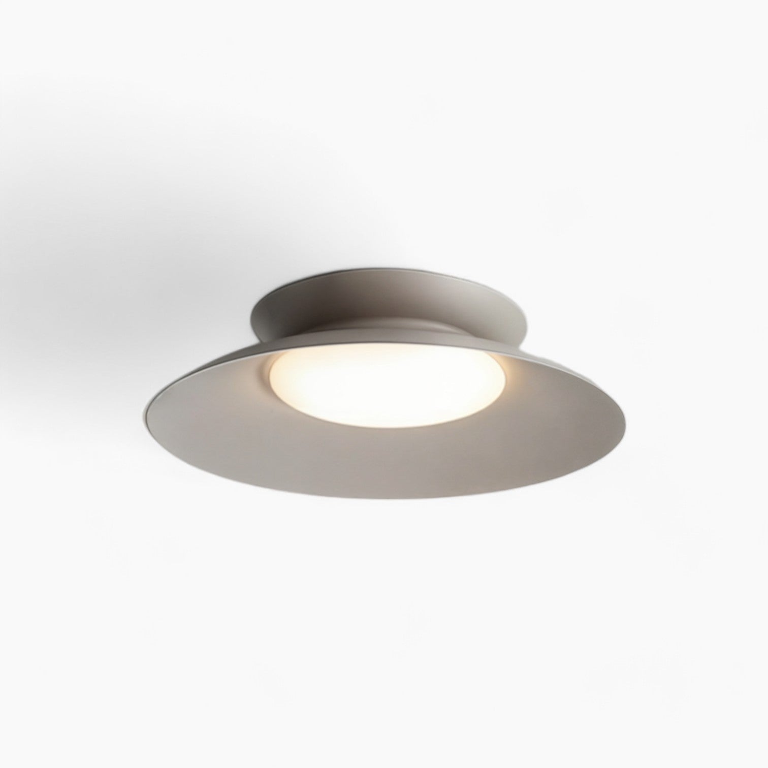 Lampe de plafond en métal élégant en forme de cône | LED intégrée, galvanisée et design contemporain