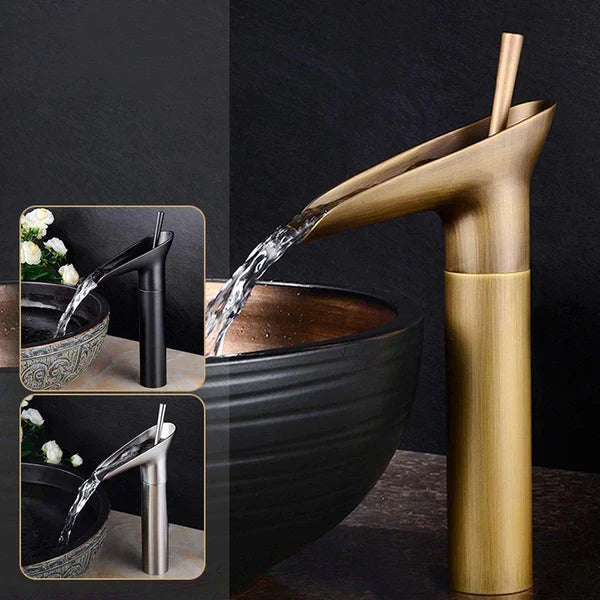 Robinet de lavabo de salle de bain en cascade antique | Élégance classique, confort moderne