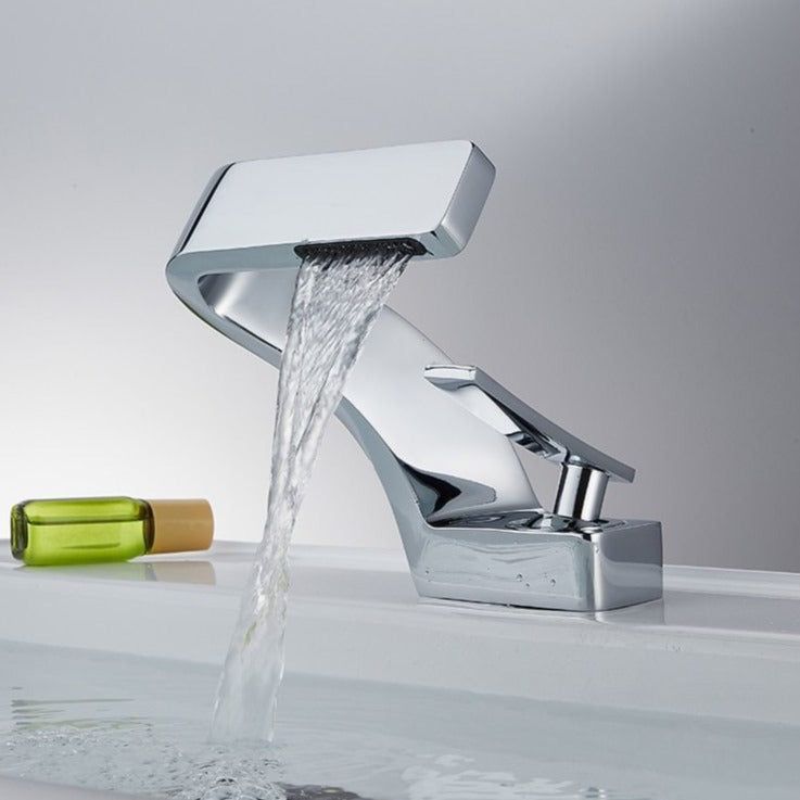 Robinet Courbé Moderne | Design Élégant et Fonctionnalité Contemporaine